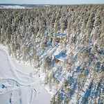 Willa Uusi Hirsimoekki 7 Henkiloelle Inari
