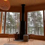 Uusi Hirsimoekki 7 Henkiloelle Inari