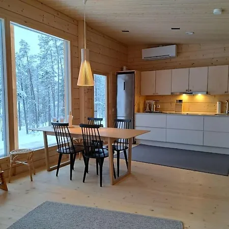 Uusi Hirsimoekki 7 Henkiloelle