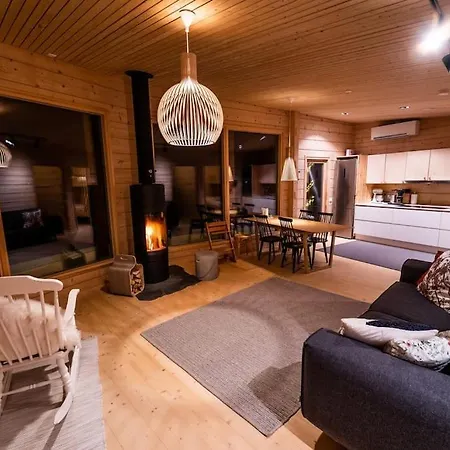 ヴィラ Uusi Hirsimoekki 7 Henkiloelle